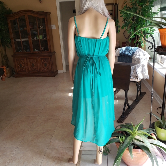 Moa Moa Dress size small - Picture 8 of 9